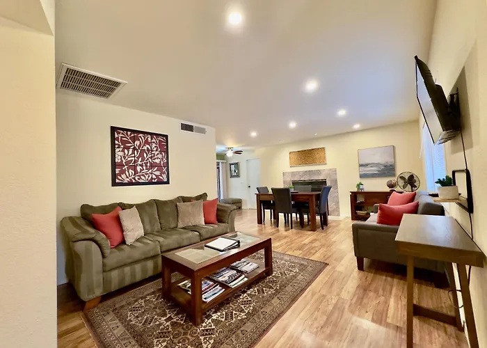 Zen Desert 3Br Home, Great Location